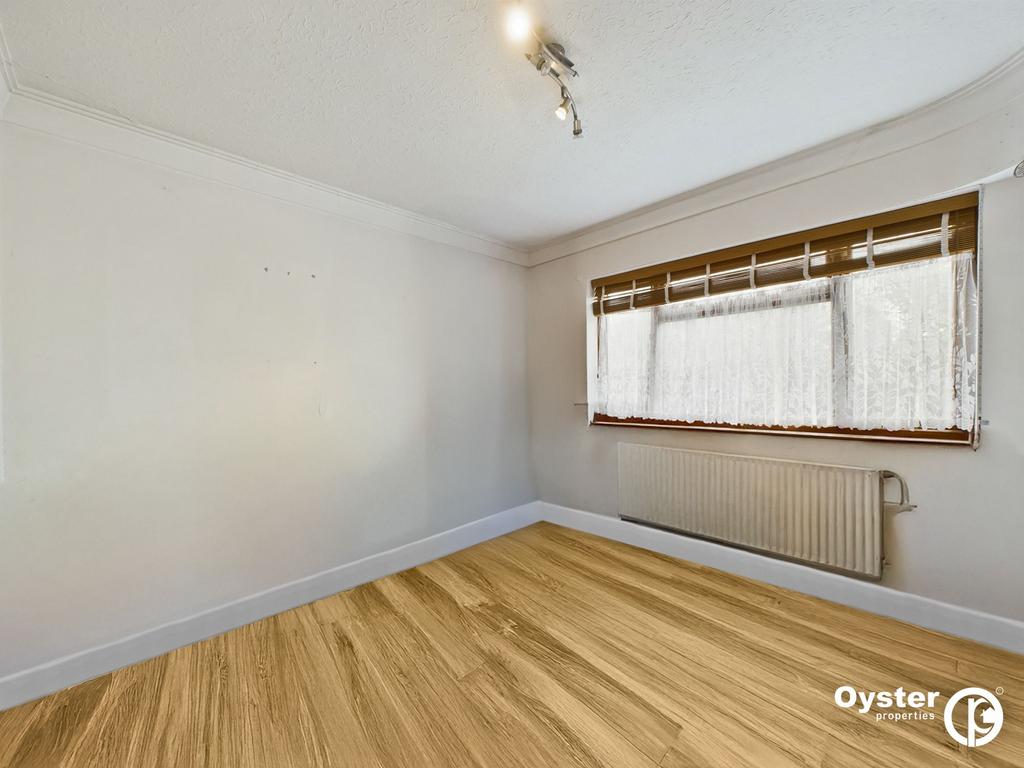 Reception/ Bedroom 1