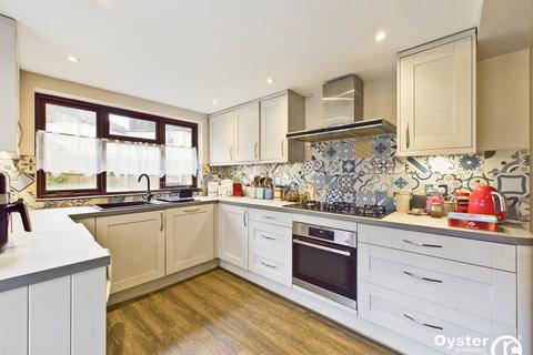 undefined, Uxbridge Road, Harrow, HA3