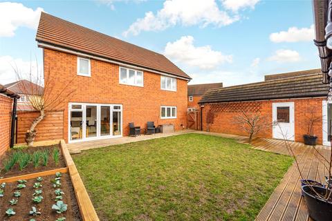 1 Bounds Close, Long Buckby, Northampton, NN6 7WH