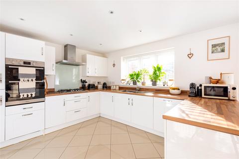 1 Bounds Close, Long Buckby, Northampton, NN6 7WH