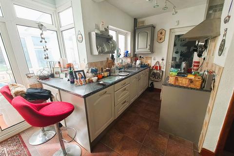 3 bedroom semi-detached house for sale, Whitecroft Road, Sheldon, Birmingham