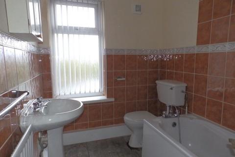 2 bedroom house to rent, John Street, Ellesmere Port