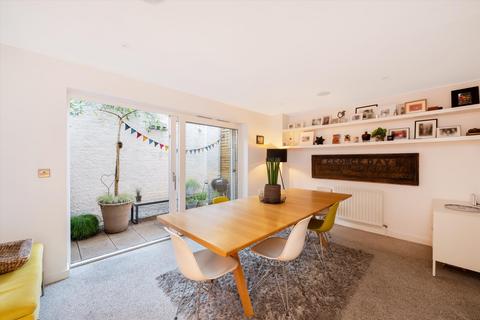 3 bedroom terraced house for sale, Artisan Mews, London, NW10