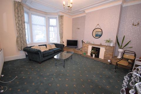 1 bedroom flat for sale, Mowbray Road, South Shields