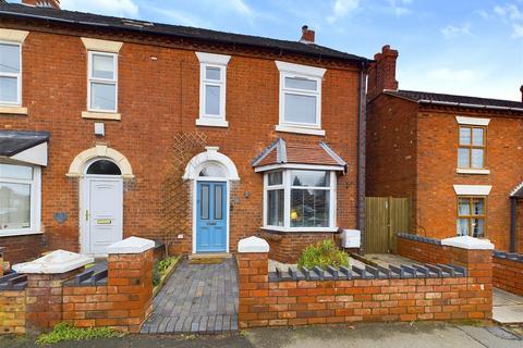 3 bedroom house for sale, New Road, Armitage