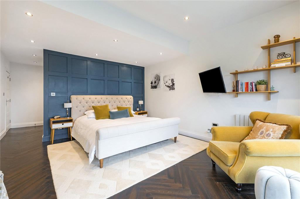 Principle Bedroom