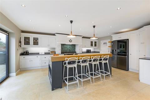 5 bedroom detached house for sale, Priory Way, Hitchin, Hertfordshire, SG4