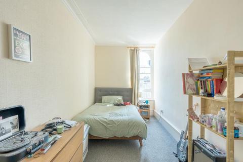 2 bedroom flat to rent, Whiteladies Road, Bristol BS8