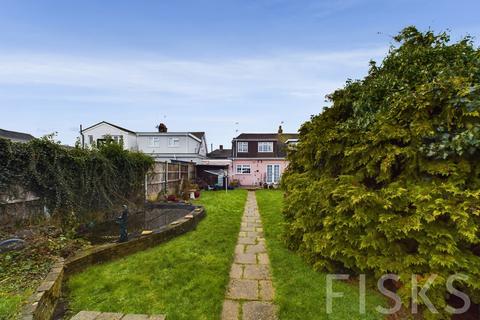 2 bedroom semi-detached house for sale, Kennington Avenue, Benfleet, SS7