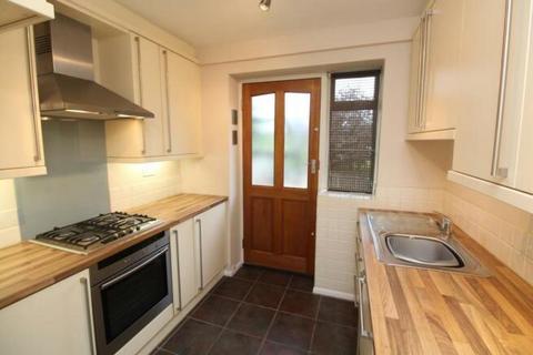 12 Geddy Court, Romford, RM2 6BE