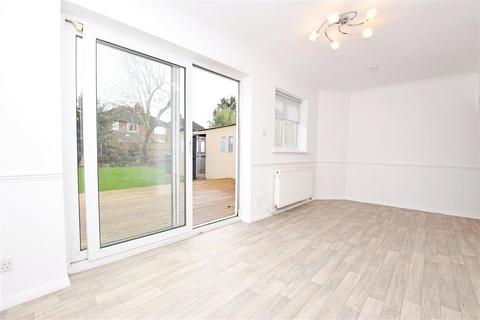 66 Gordon Road, Ashford, TW15 3EU