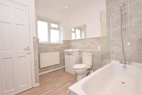 66 Gordon Road, Ashford, TW15 3EU