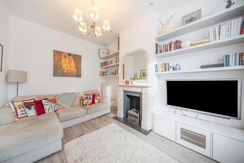 13 Khama Road, London, SW17 0EN