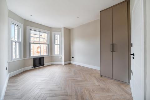 3 bedroom flat for sale, Latchmere Road, Battersea, London, SW11