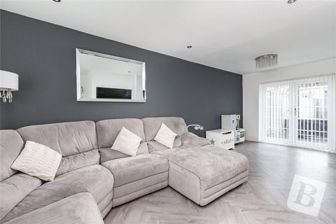 8 Wingfield Close, Brentwood, CM13 2BT