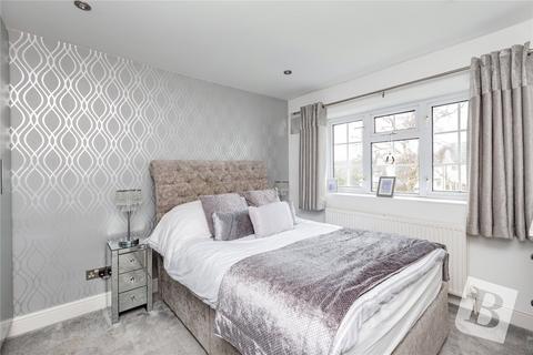 8 Wingfield Close, Brentwood, CM13 2BT