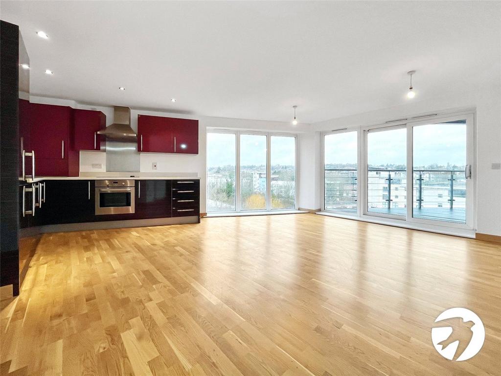 Lounge/Kitchen