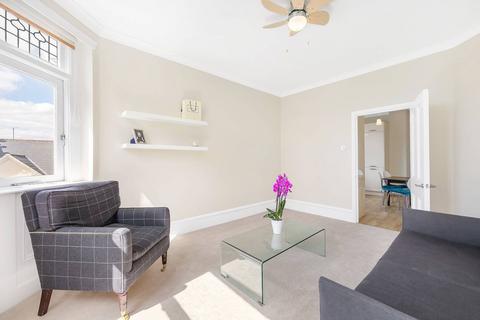 2 bedroom flat to rent, Waldemar Avenue Mansions, Fulham, London, SW6