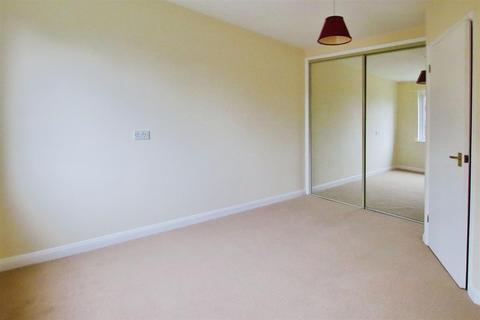 2 bedroom house for sale, The Chestnuts, Locks Heath