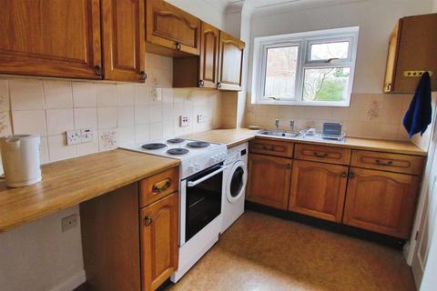 2 bedroom house for sale, The Chestnuts, Locks Heath