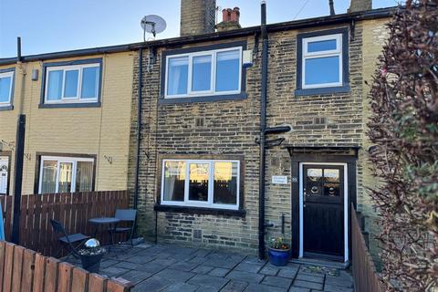 1 bedroom terraced house for sale, Newlands Grove, Halifax