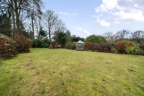 5 bedroom detached house for sale, Golf Drive, Camberley GU15