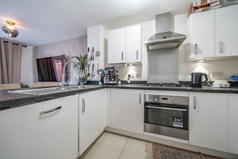 4 bedroom terraced house for sale, Burroughs Drive, Dartford, Kent