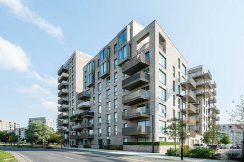 3 bedroom flat for sale, Southern Way, Greenwich, London, SE10