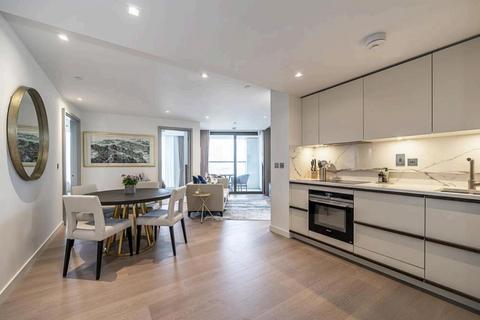 2 bedroom flat to rent, Westmark Tower, London, W2