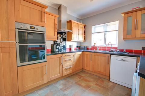 3 bedroom semi-detached house for sale, BITTERNE! STUNNING RIVER VIEWS! GUIDE PRICE £300,000 - £325,000!