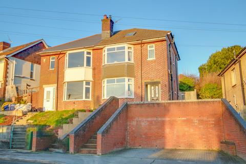 3 bedroom semi-detached house for sale, BITTERNE! STUNNING RIVER VIEWS! GUIDE PRICE £300,000 - £325,000!