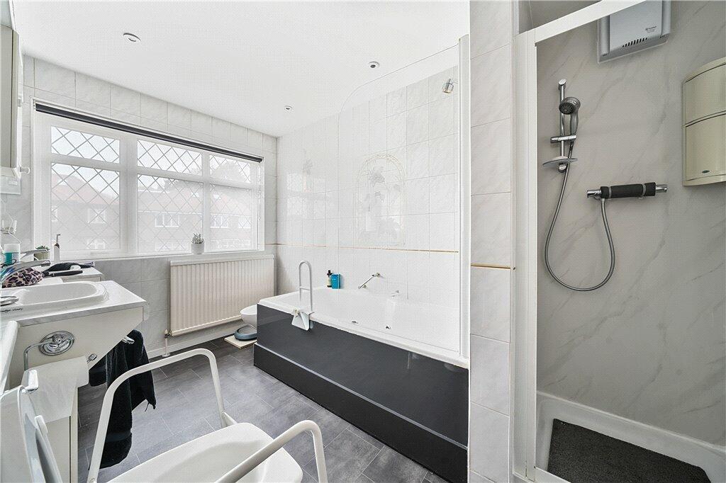 Davidson Frost-Wellings, DFW, Brockley Avenue, Sta