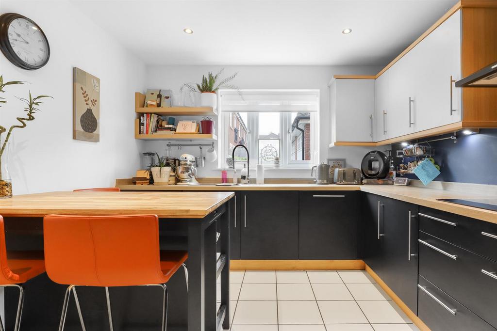 Breakfast Kitchen