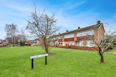 3 bedroom terraced house for sale, Danes Court, Great Cornard, Sudbury, CO10