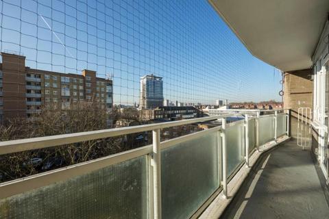 1 bedroom flat for sale, Dagnall Street, London SW11