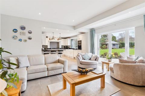 5 bedroom detached house for sale, Hempstead Lane, Potten End, HP4