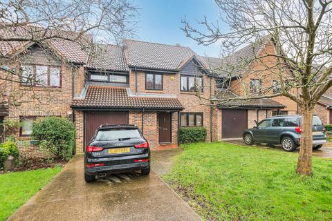 29 Oakham Drive, Bromley, BR2 0XE