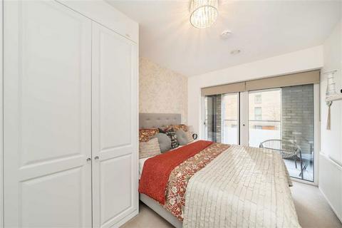 2, Hugero Point, 2 Rennie Street, Greenwich, London, SE10 0GS