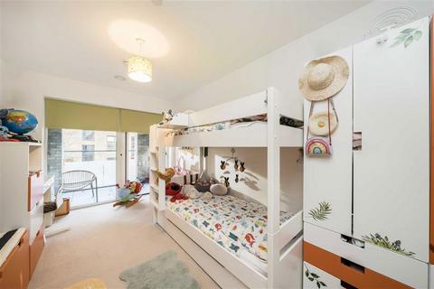 2, Hugero Point, 2 Rennie Street, Greenwich, London, SE10 0GS