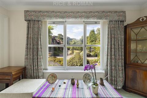 2 bedroom retirement property for sale, Mytchett Heath, Camberley GU16
