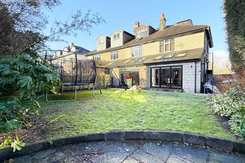 4 bedroom semi-detached house for sale, Westbourne Avenue, Harrogate