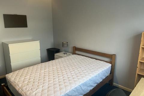 8 The Close, Canterbury, CT2 7TP