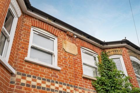 19 Exchange Road, Ascot, SL5 7AW