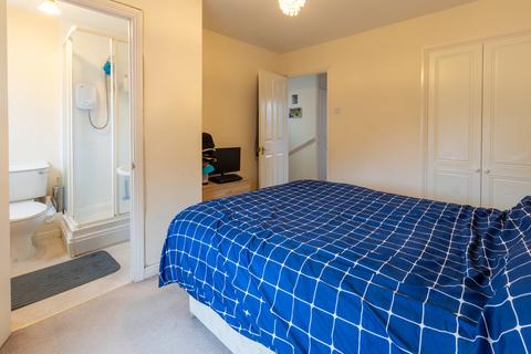 6 Essex Close, Powick, Worcester, WR2 4PX
