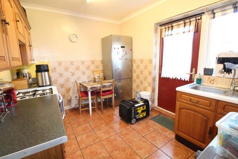 11 Walfrey Gardens, Dagenham, RM9 6JB