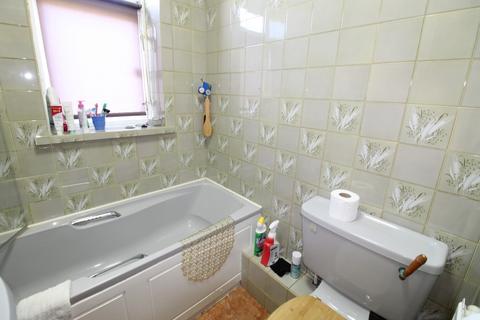 11 Walfrey Gardens, Dagenham, RM9 6JB