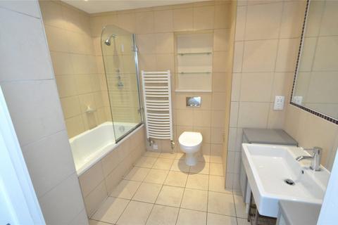 1 bedroom apartment to rent, Joiners Yard, London, N1