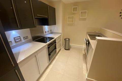 1 bedroom flat for sale, Pinnacle House, EN1