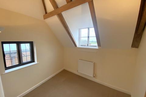 2 bedroom apartment to rent, Queen Street, King's Lynn