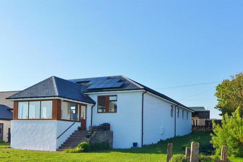 3 bedroom bungalow for sale, Craigview, Shannochie